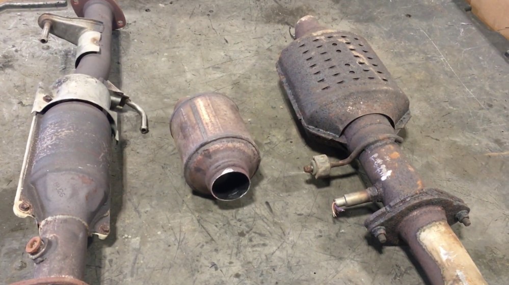 how much is a catalytic converter worth