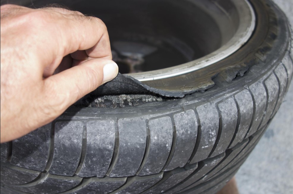 Pros and cons of run-flat tires