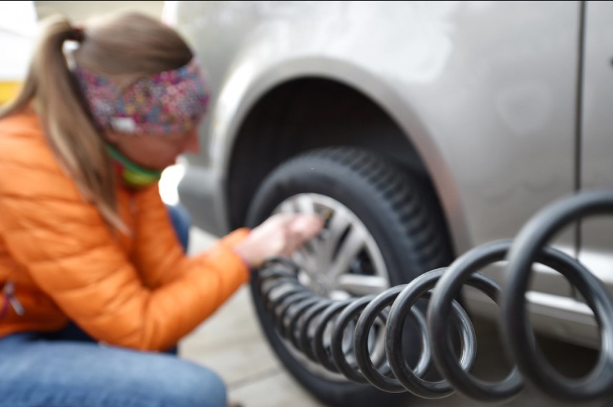 Tips for keeping your tires properly inflated