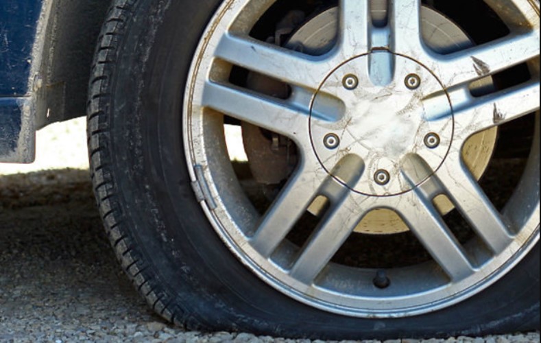 What Are The Causes Of A Flat Tire